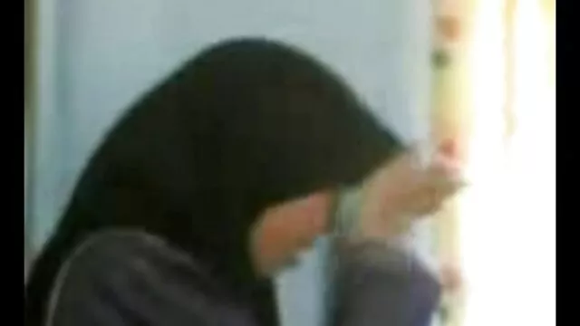 הפורנו הכי טוב, ללא רישום.  Handjob סוס יפני צעיר מגולח סרטי סקס חינם חדשים עם ויברטור מיני