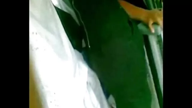 הפורנו הכי טוב, ללא רישום.  גבר הסתכל על תלמידה וזיין ארוס סרטי סקס חינם אותה.