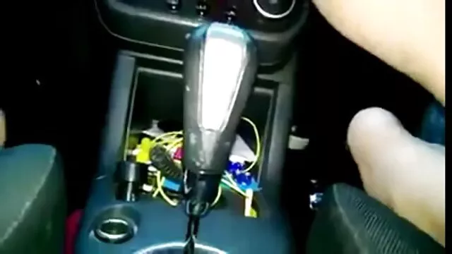 הפורנו הכי טוב, ללא רישום.  הבעלים של ערוצי סקס חינם הפאלוס המוצק המעניין הוא חובב הסרטן.