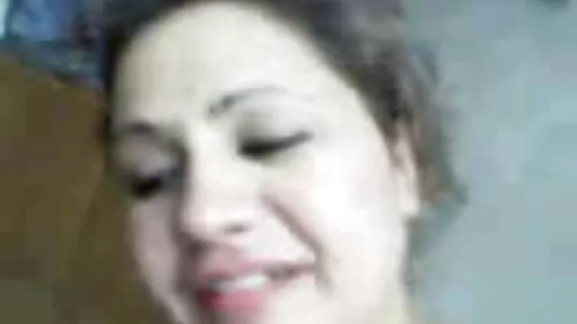הפורנו הכי טוב, ללא רישום.  קשישים מכונת גלידה סרטי סקס כחולים חינם לטפל ילדה עם ממתקים