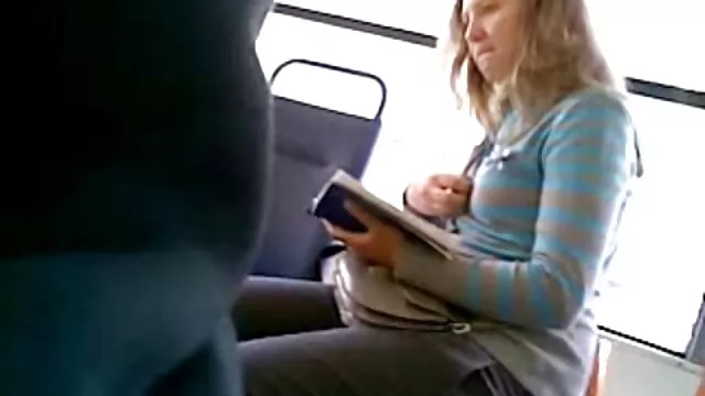 הפורנו הכי טוב, ללא רישום.  לעזאזל עם סרטי סקס חינם לצפייה ישירה השירותים.